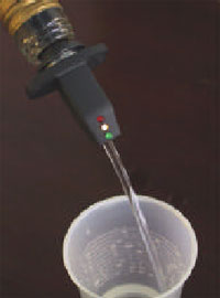 Bartender's Pour Spout: Times the pouring of liquor drinks, green-yellow-red LED light sequence shows when one shot is poured.